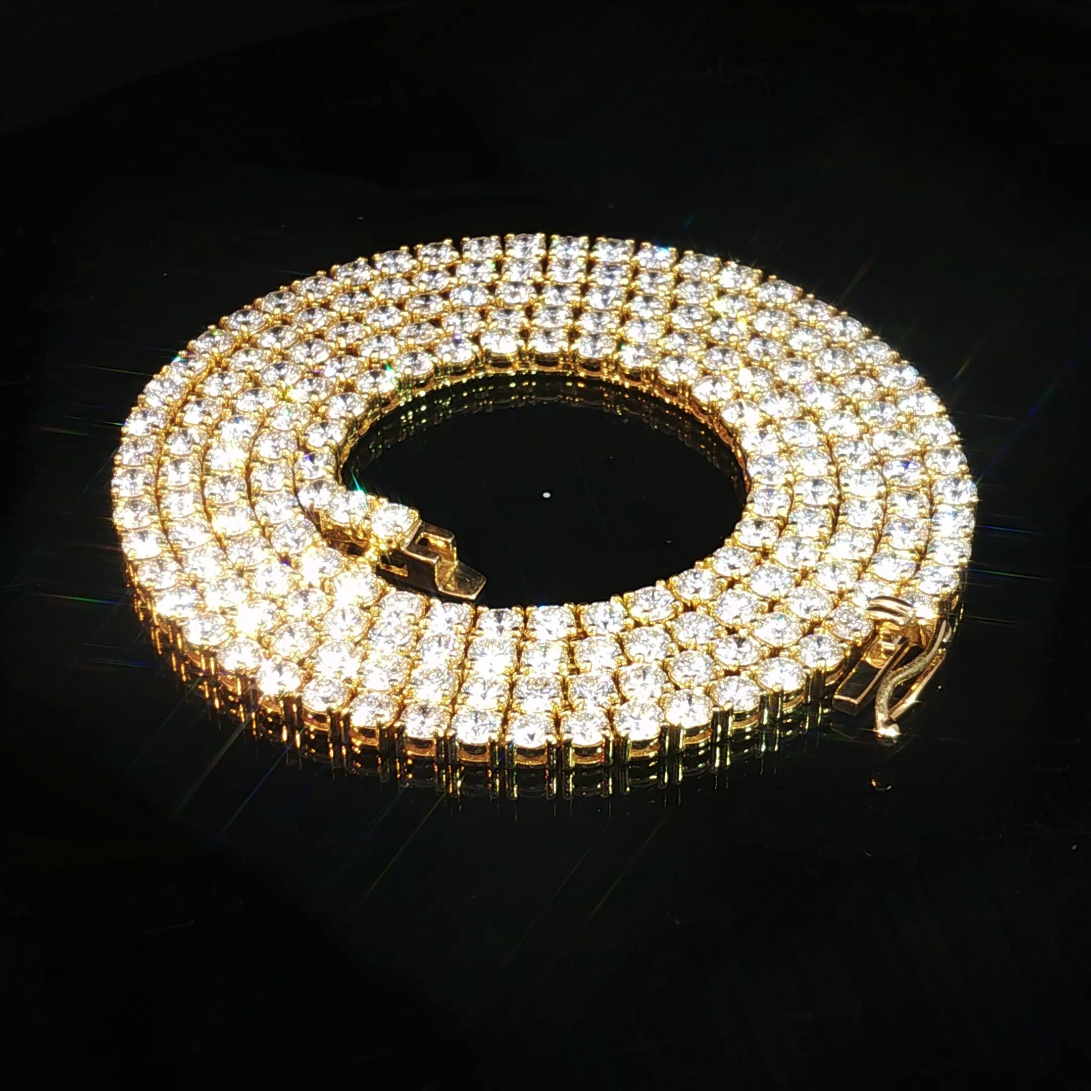 14K Yellow Gold Diamond Tennis Necklace - Image 5